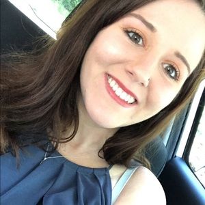 Meet your Posher, Kasey